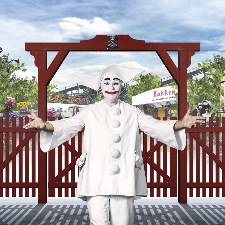 Bakken amusement park entrance
